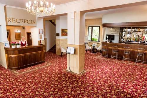 www.hotelarkadia.pl