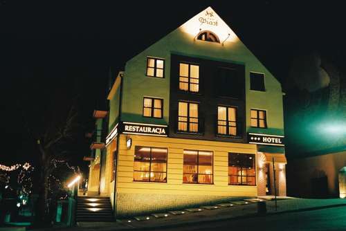www.piast-hotel.pl