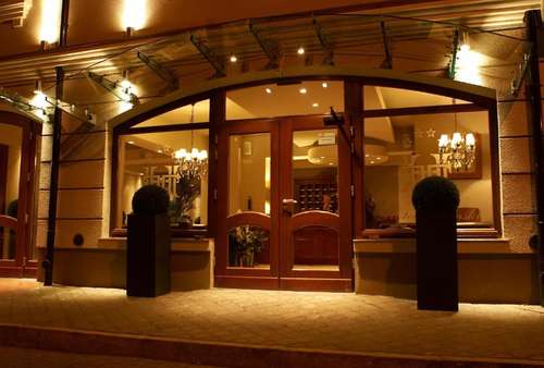 www.hoteltumski.pl