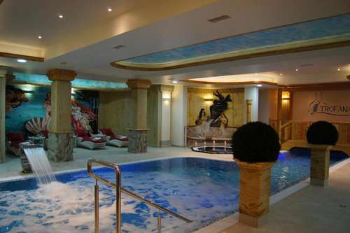 www.hotel-trofana.pl