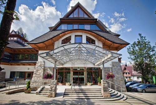 www.hotelcrocus.pl