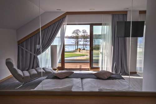 www.hotelmarinaclub.pl