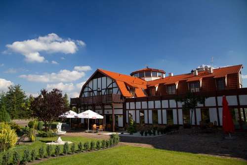 www.karolinkahotel.pl