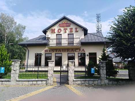 www.hoteljagiello.pl