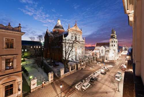 www.hotelsenacki.pl