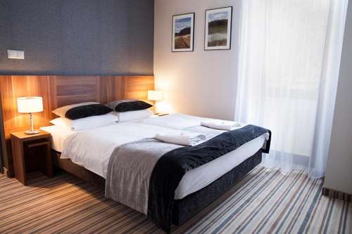 www.hotelmontis.pl