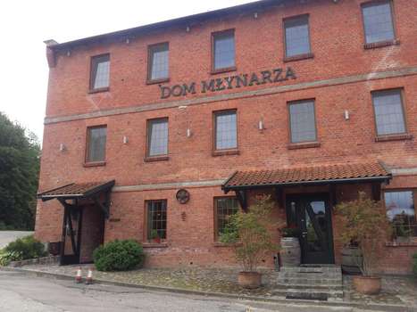 www.dommlynarza.pl