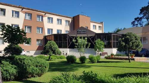 www.hotel-ossowski.com.pl