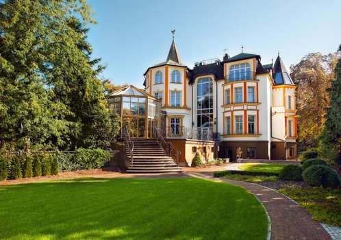 www.grapehotel.pl