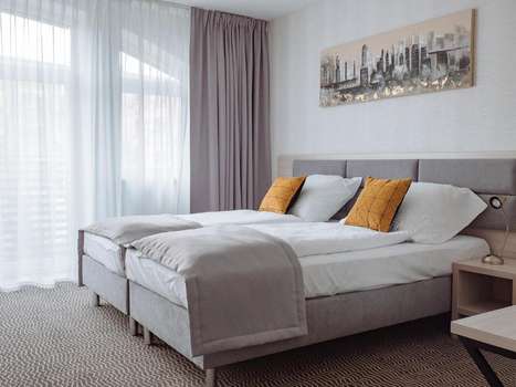 www.hotelchrobrego9.pl