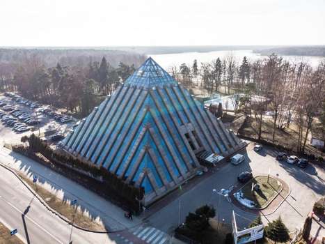 www.hotelpiramida.pl