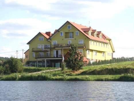 www.podjaskolka.pl