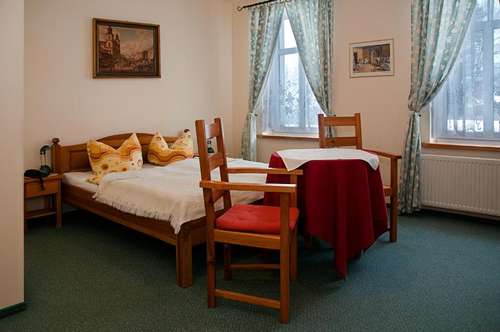 www.hotelswieradow.pl