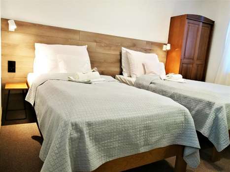 www.hotelprotea.pl
