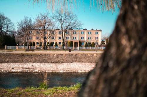 www.cumulushotel.pl