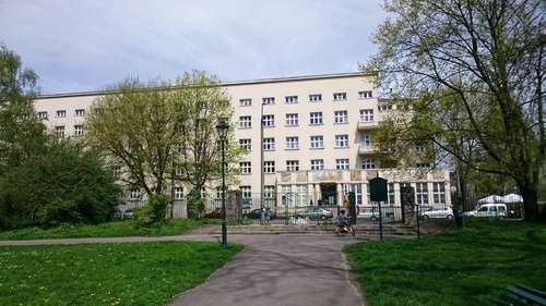 www.hotelestudenckie.pl