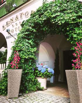 www.senatorhotel.pl