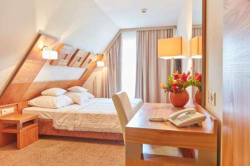 www.hotelzbojnicowka.pl
