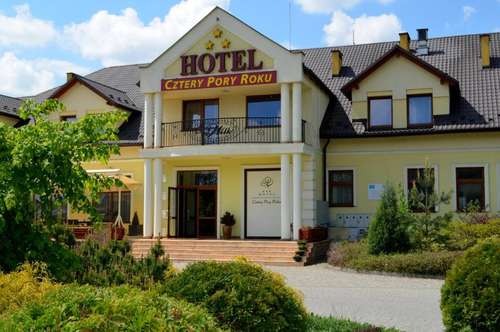www.hotelczteryporyroku.com.pl