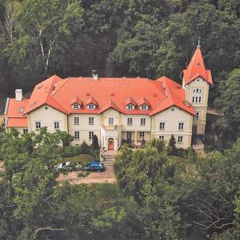 www.palackobylin.pl
