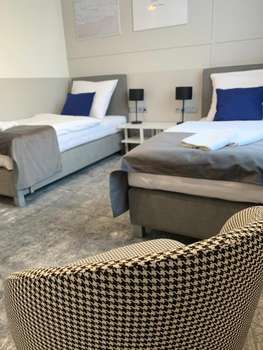 www.hotelcoliber.pl