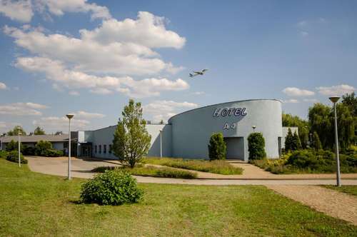 www.airporthotel-a4.krakow.pl