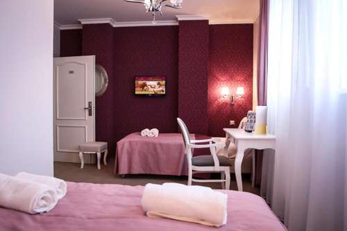 www.hotel-madelaine.pl