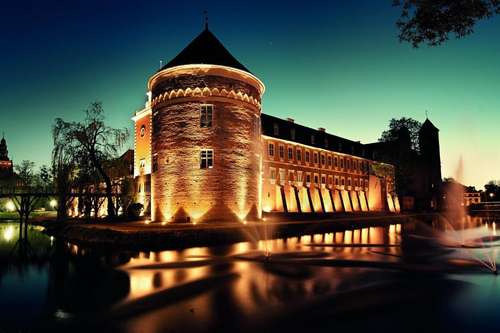 www.hotelkrasicki.pl