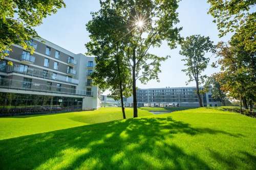 www.aparthotel-termyuniejow.pl