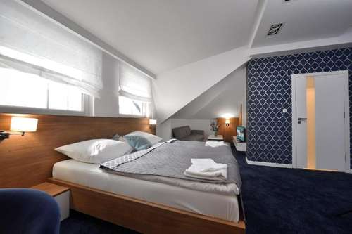 www.hotelagat.pl