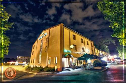 www.hotelkameleon.com