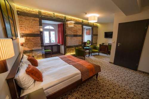 www.hotel-starka.pl