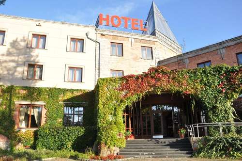www.palatium.pl