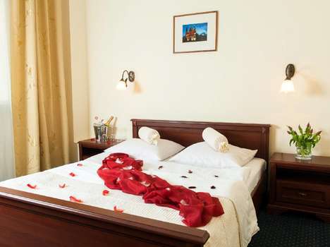 www.hotel-arkadia.pl