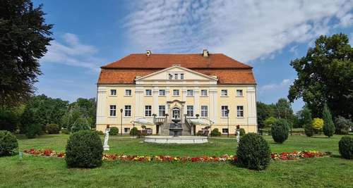 www.palachenrykow.pl