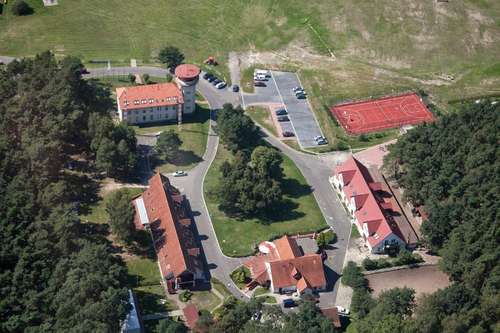 www.aeroplan-hotel.pl