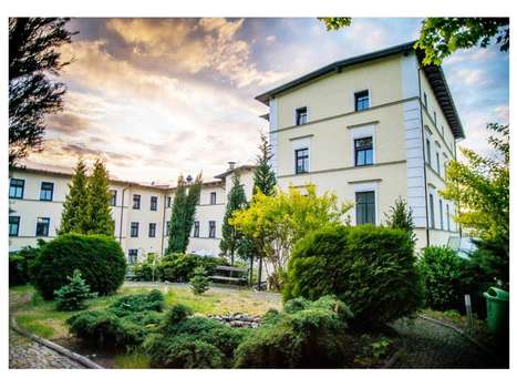 www.hotelfenixstrauss.pl