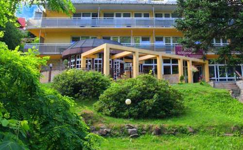 www.hotelwiktoria.pl