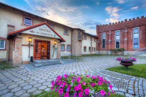 www.hotelnapodzamczu.pl