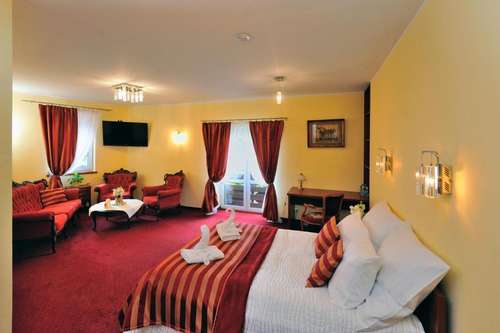 www.hotelnabloniach.pl