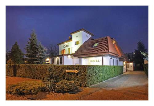 www.panoramasiedlce.com