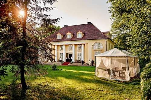 www.palacbazantarnia.pl