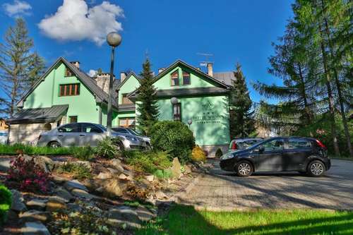 www.hotel-wiosna.pl