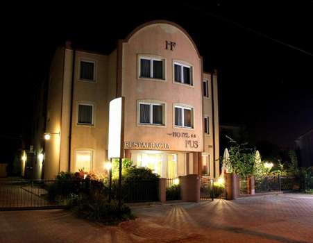 www.hotelfus.pl