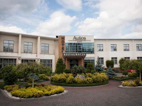 www.hotelautos.pl