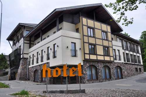 www.hotelpodkluka.pl