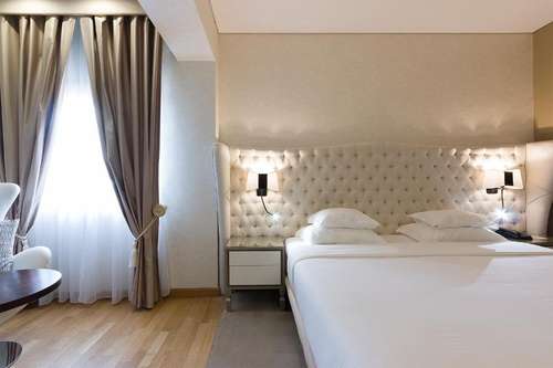 www.hotelmeira.com