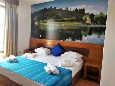 www.hotelruralvimioso.com