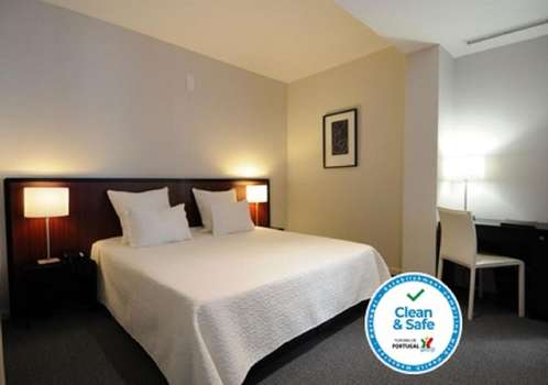 www.hotel-torre-mar.pt