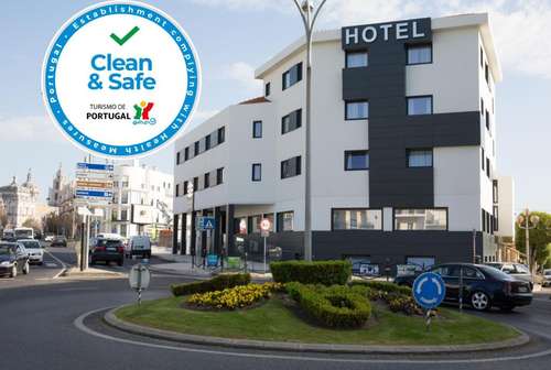 www.mafrahotel.com